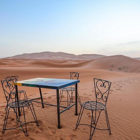 Отель Salam Luxury Camp Мерзуга Экстерьер фото