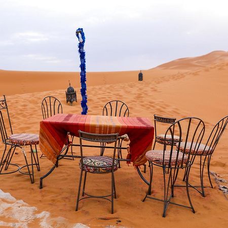 Отель Salam Luxury Camp Мерзуга Экстерьер фото