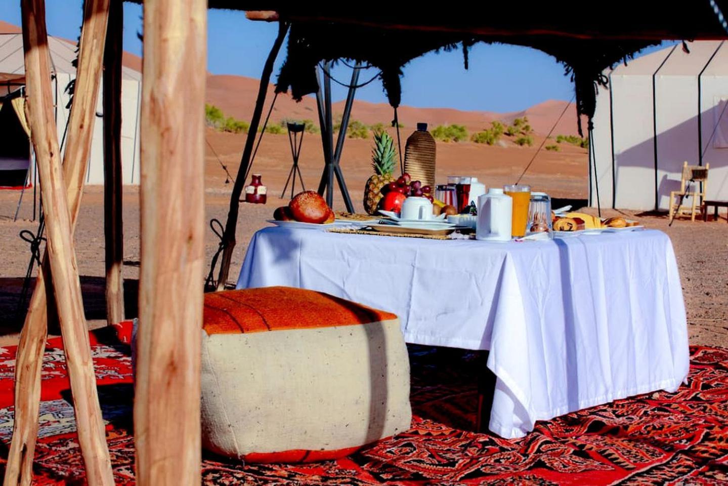 Отель Salam Luxury Camp Мерзуга Экстерьер фото
