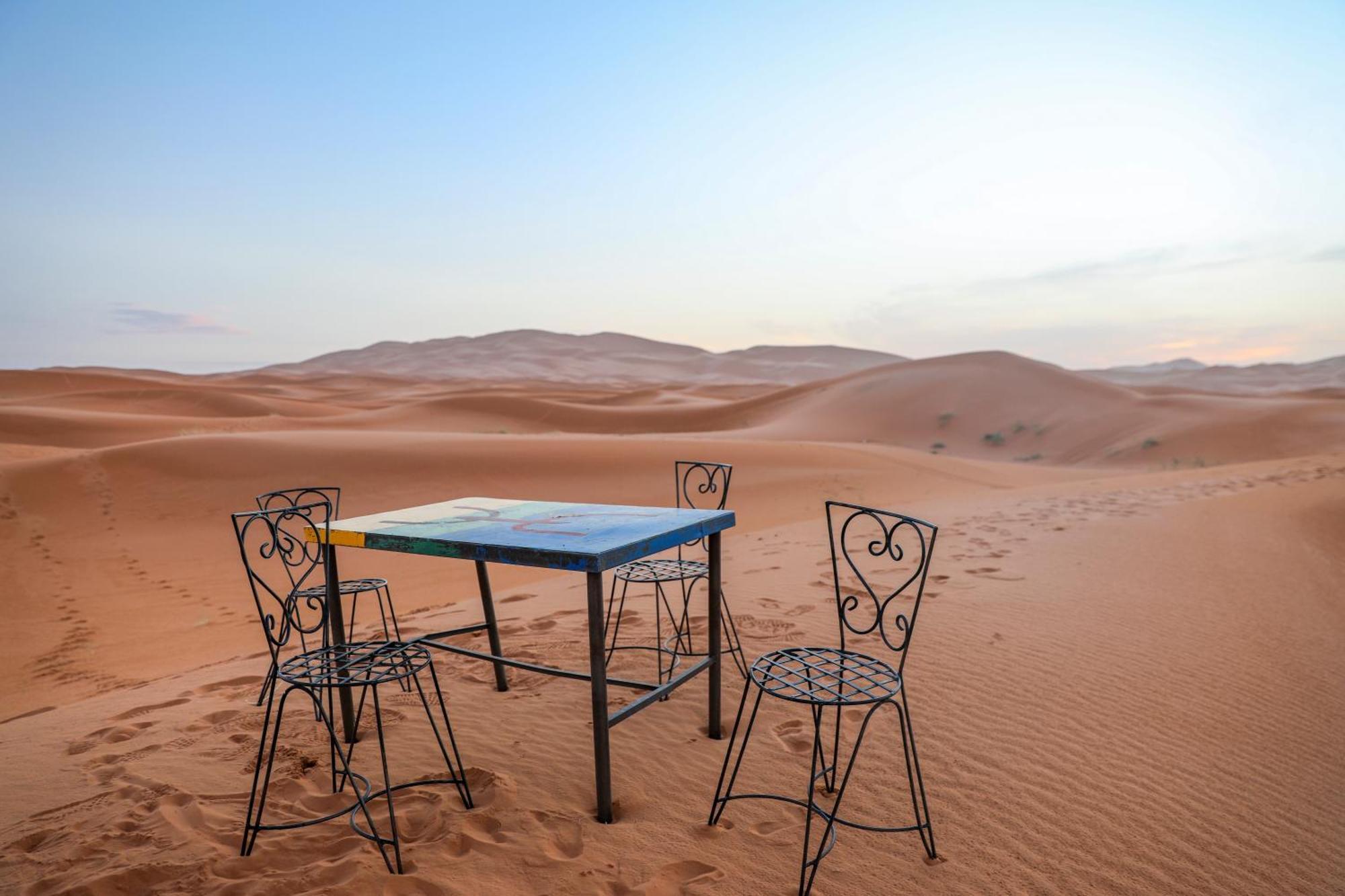 Отель Salam Luxury Camp Мерзуга Экстерьер фото